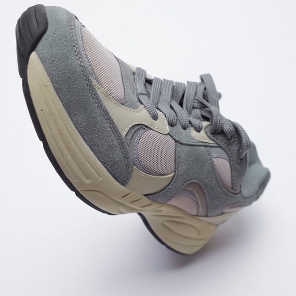 Zara Gray Thick sole sneakers - Picture 4 of 7